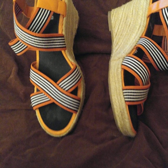 Wedges - Picture 3 of 5